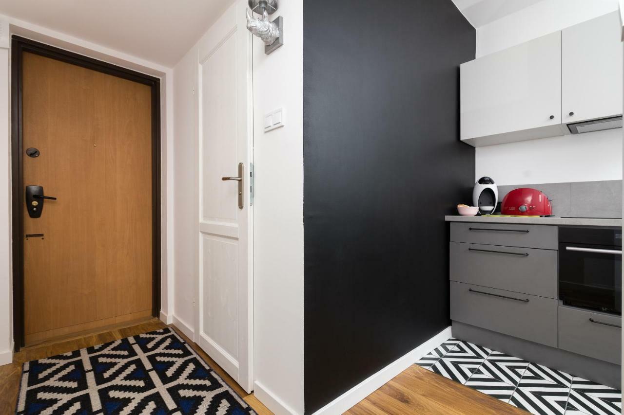 Independence Museum Charming Apartment Varsavia Esterno foto